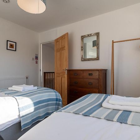 Port View House 3-Bedroom Self Catering Family Home With Garden Near كارديف المظهر الخارجي الصورة